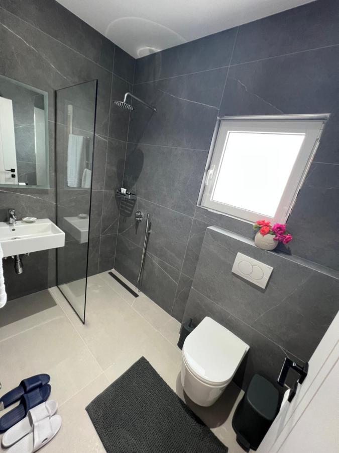 Astoria Rooms Sarandë Exterior foto